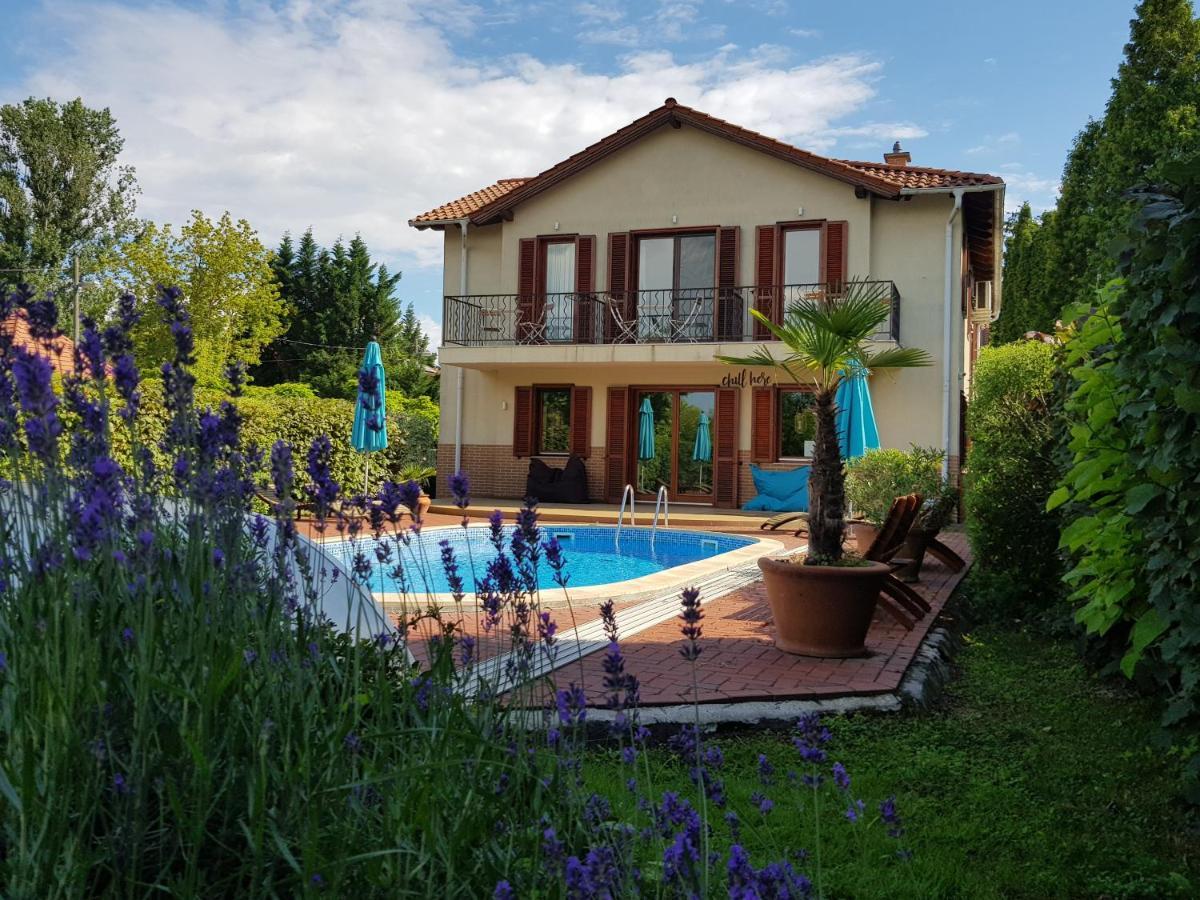 Hullám 4* Balatonmáriafürdő