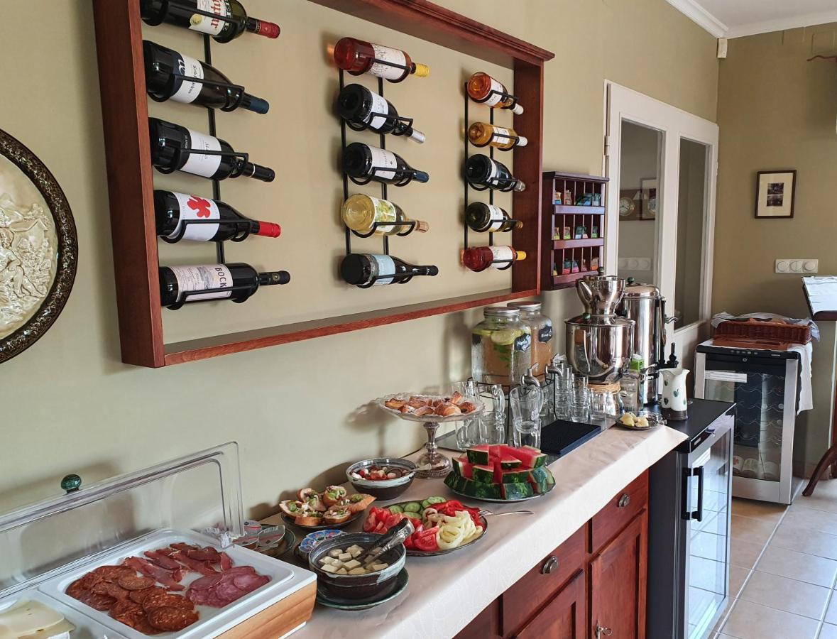Hullám Bed and breakfast